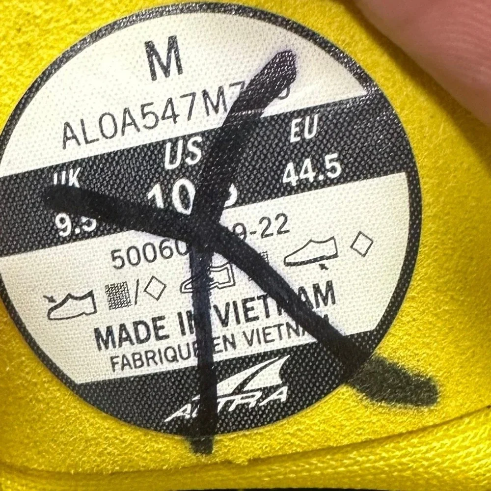 ALTRA Mens Sz 10.5 Vanish Carbon Road Running Hiking Shoe Yellow Sneaker Comfort